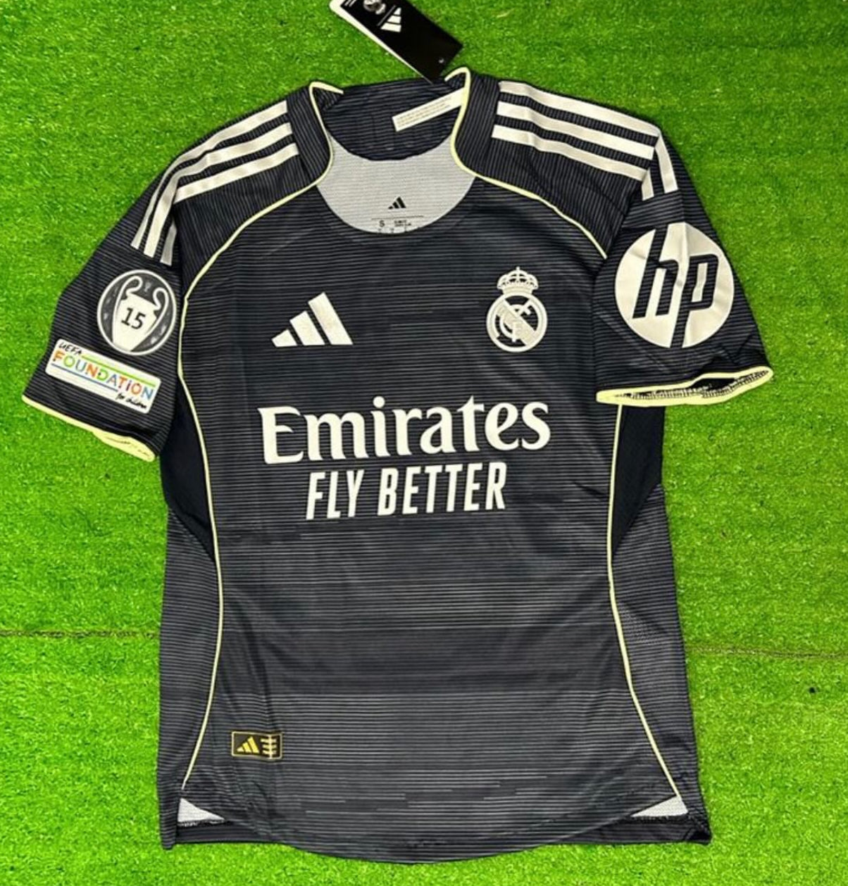 Real Madrid 2025/26 away jersey