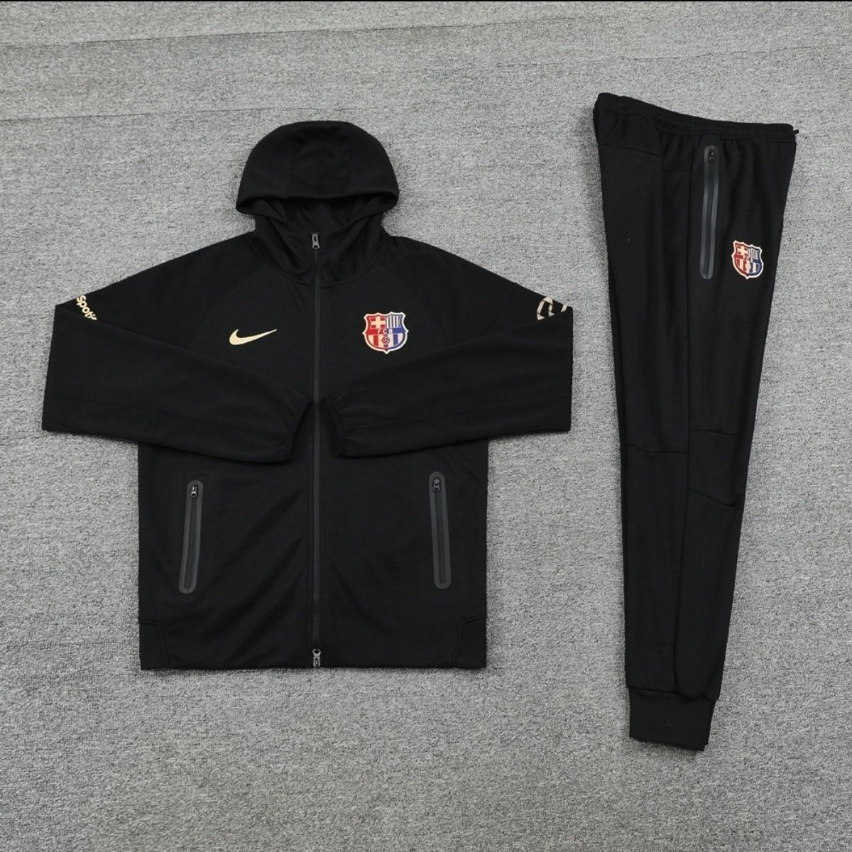 Barcelona Nike Tech fleece winter set
