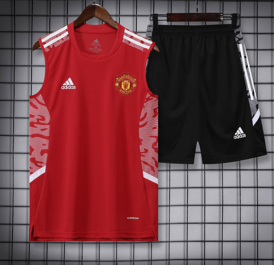 Manchester United training set
