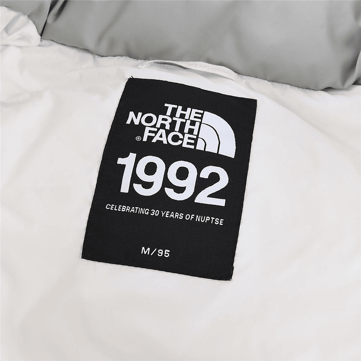 NORTH FACE 1992 RETRO NUPTSE WHITE JACKET - S TO 2XL